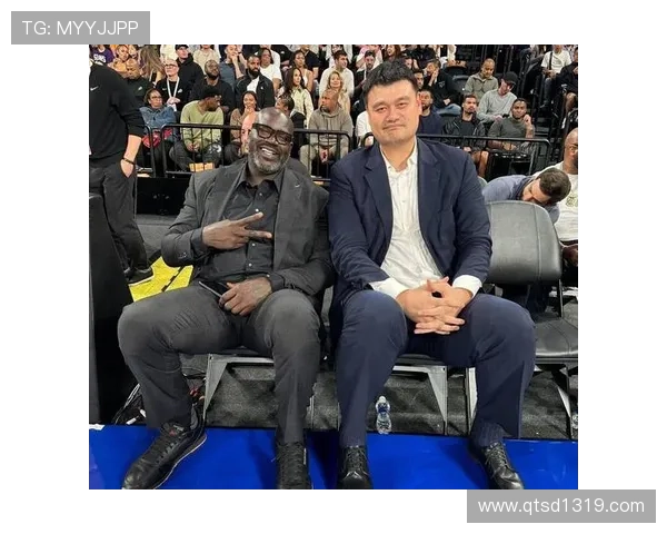 深度解析姚明的篮球生涯与影响力:从球场巨星到文化桥梁的传奇之路 深度解析姚明的篮球生涯与影响力:从球场巨星到文化桥梁的传奇之路